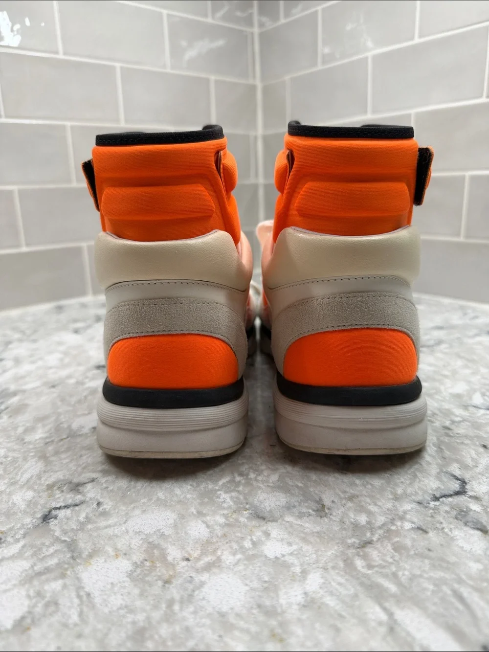 Chanel Interlocking CC / Logo High-Top Sneaker